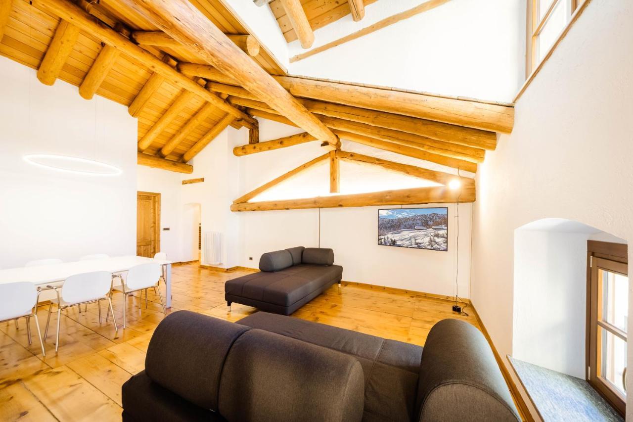 Alp Apartments Ski & Bike - Xavier アオスタ エクステリア 写真