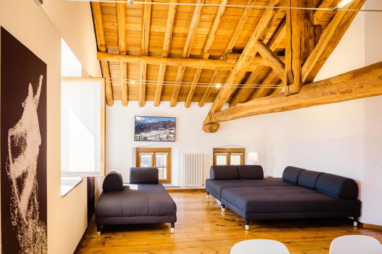 Alp Apartments Ski & Bike - Xavier アオスタ エクステリア 写真