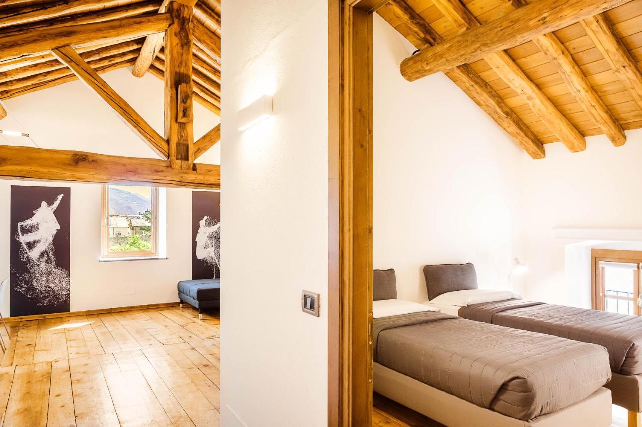 Alp Apartments Ski & Bike - Xavier アオスタ エクステリア 写真
