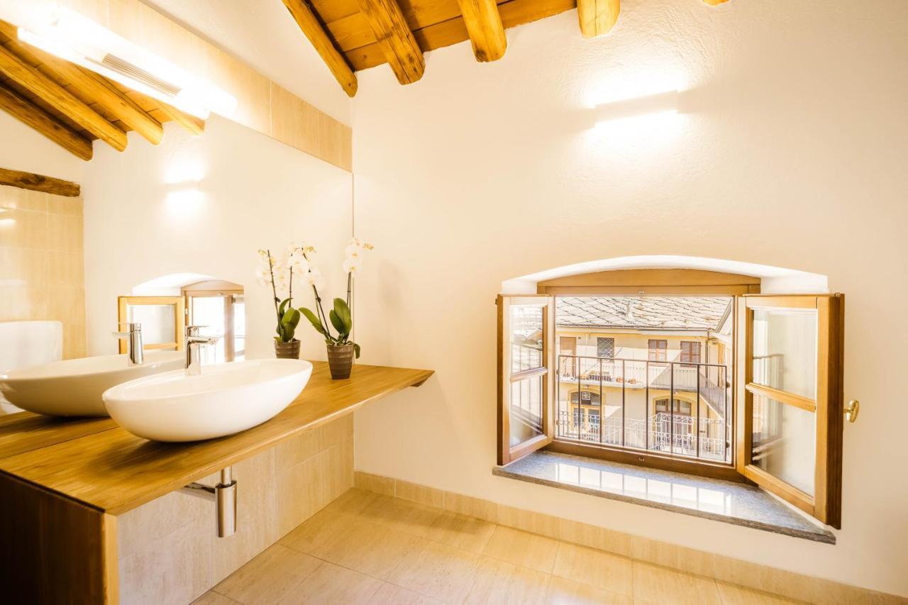 Alp Apartments Ski & Bike - Xavier アオスタ エクステリア 写真